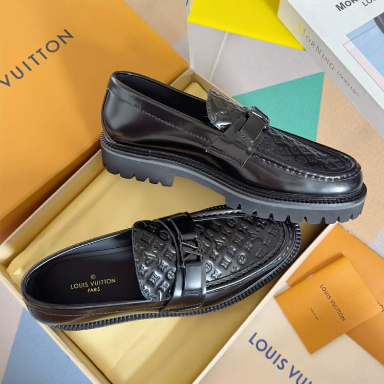 Picture of Louis Vuitton Shoes _SKULVsz38-45h090311684